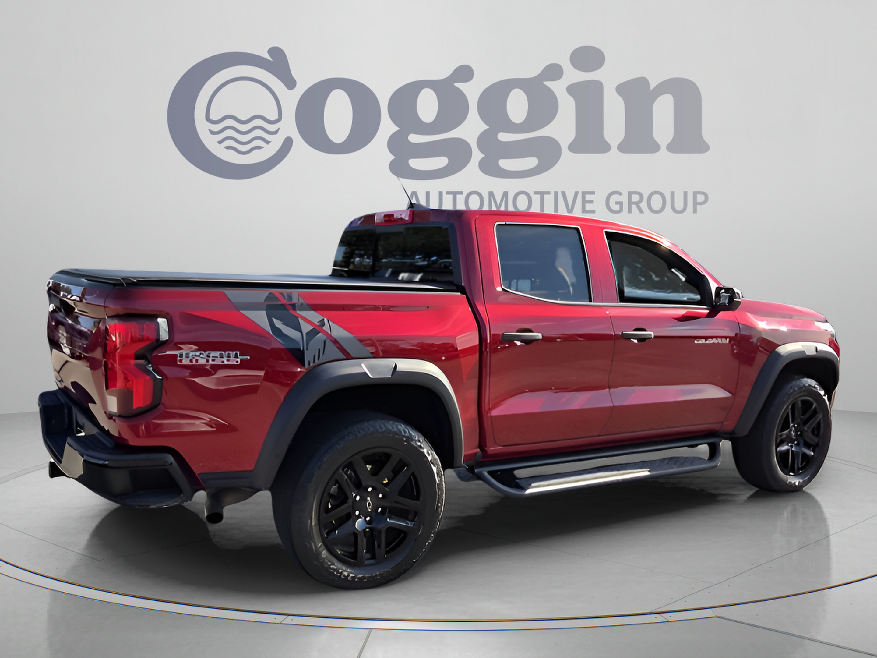 Certified 2023 Chevrolet Colorado Trail Boss w/ Advanced Trailering Package AWD/4WD image 5
