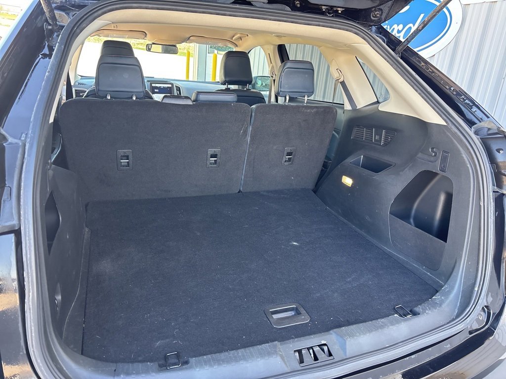 Used 2022 Ford Edge SEL w/ Sport Appearance Package image 29