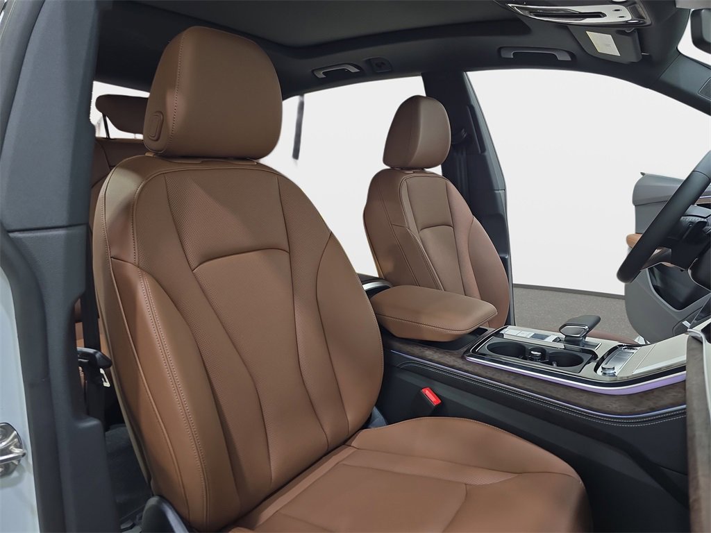 New 2025 Audi Q8 Premium Plus image 10