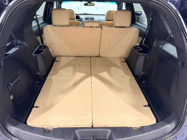 Used 2017 Ford Explorer Limited w/ Equipment Group 301A AWD/4WD image 30