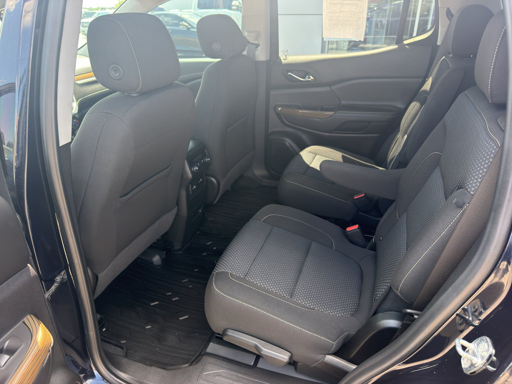 Used 2021 GMC Acadia SLE w/ Driver Convenience Package FWD image 11