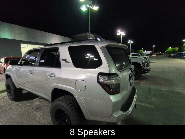 Used 2022 Toyota 4Runner TRD Off-Road Premium AWD/4WD image 9