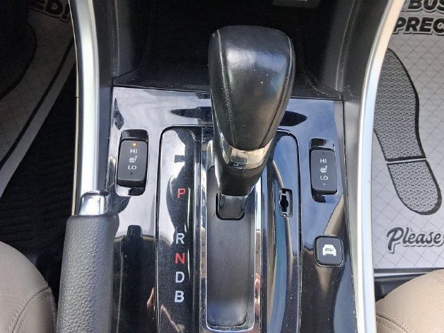Used 2017 Honda Accord Touring image 29