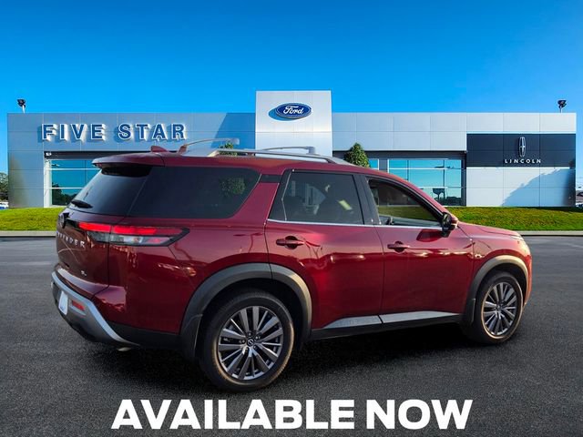 Used 2024 Nissan Pathfinder SL w/ SL Premium Package FWD image 9