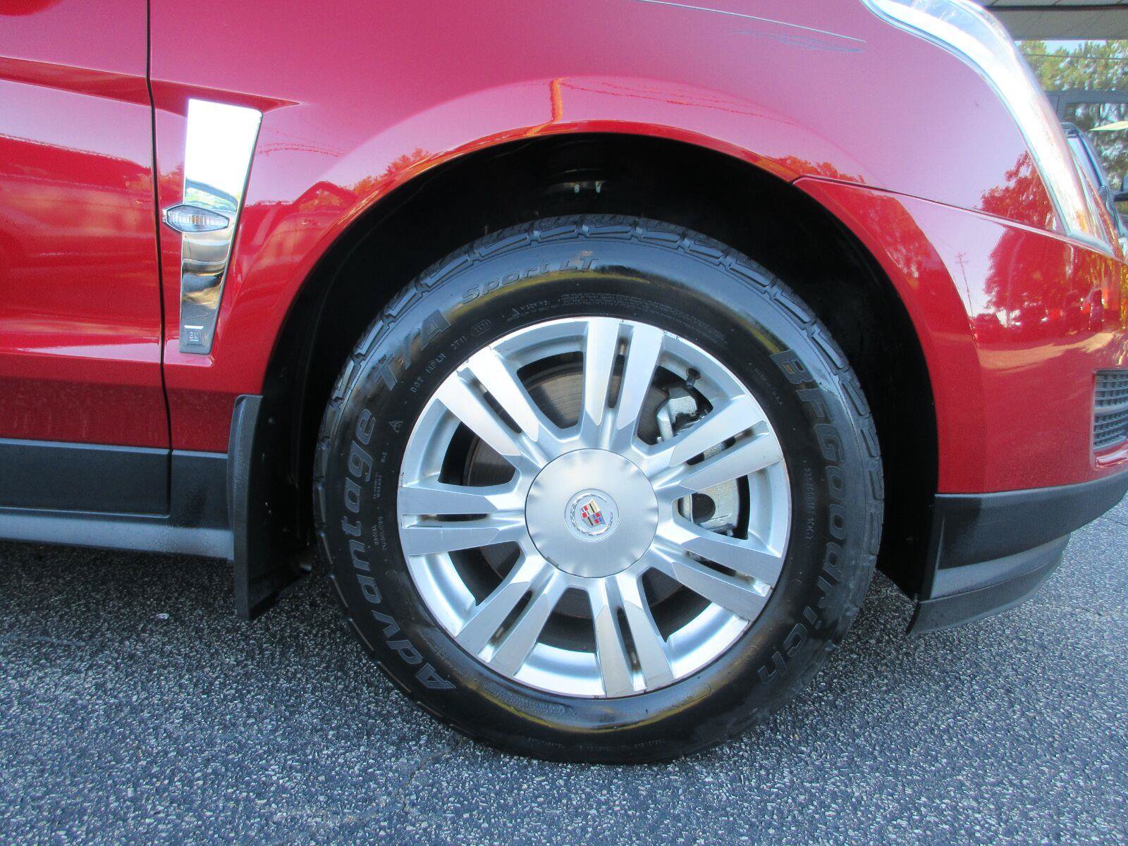 Used 2012 Cadillac SRX Luxury FWD image 26