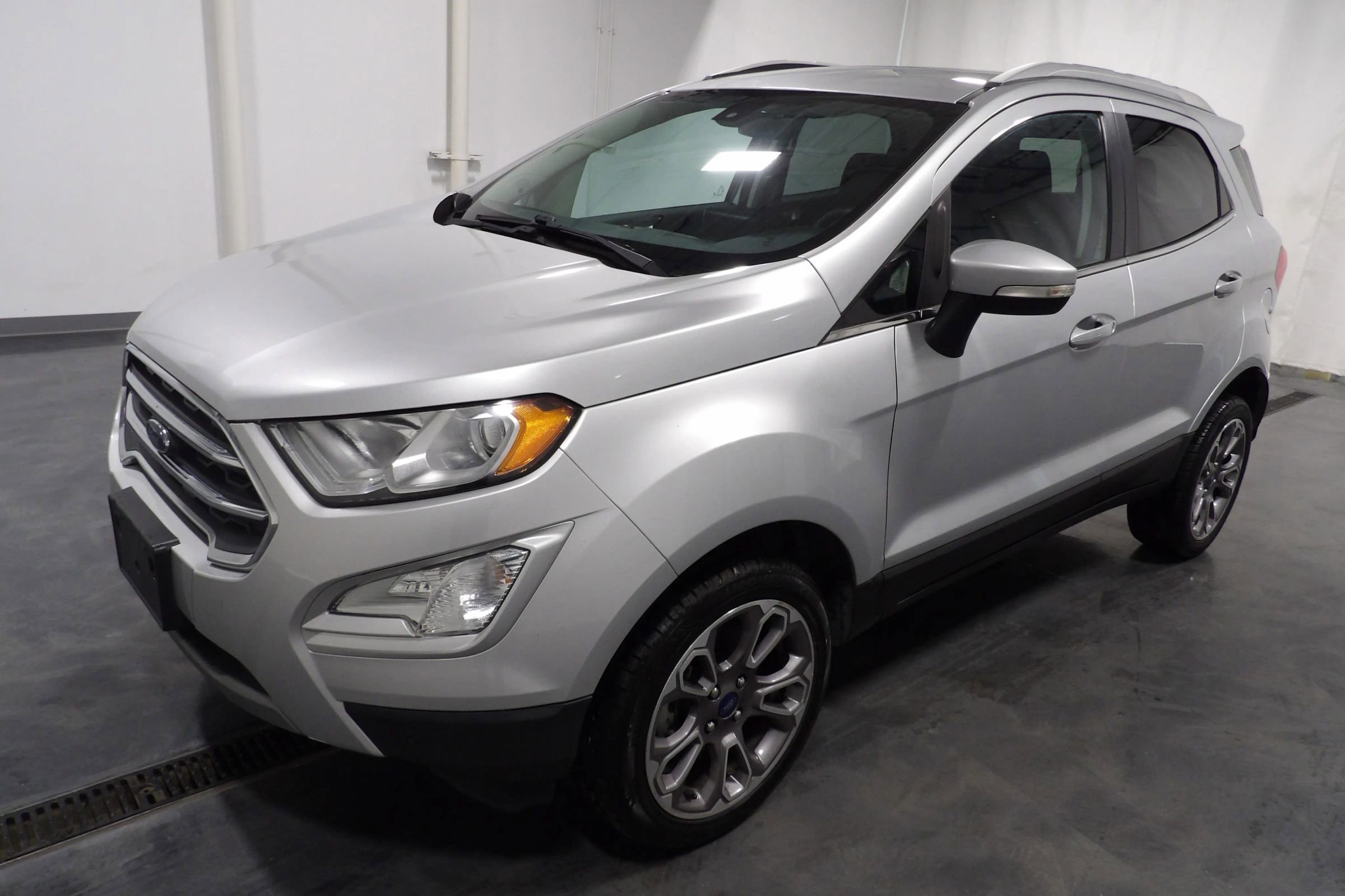 Used 2020 Ford EcoSport Titanium image 3