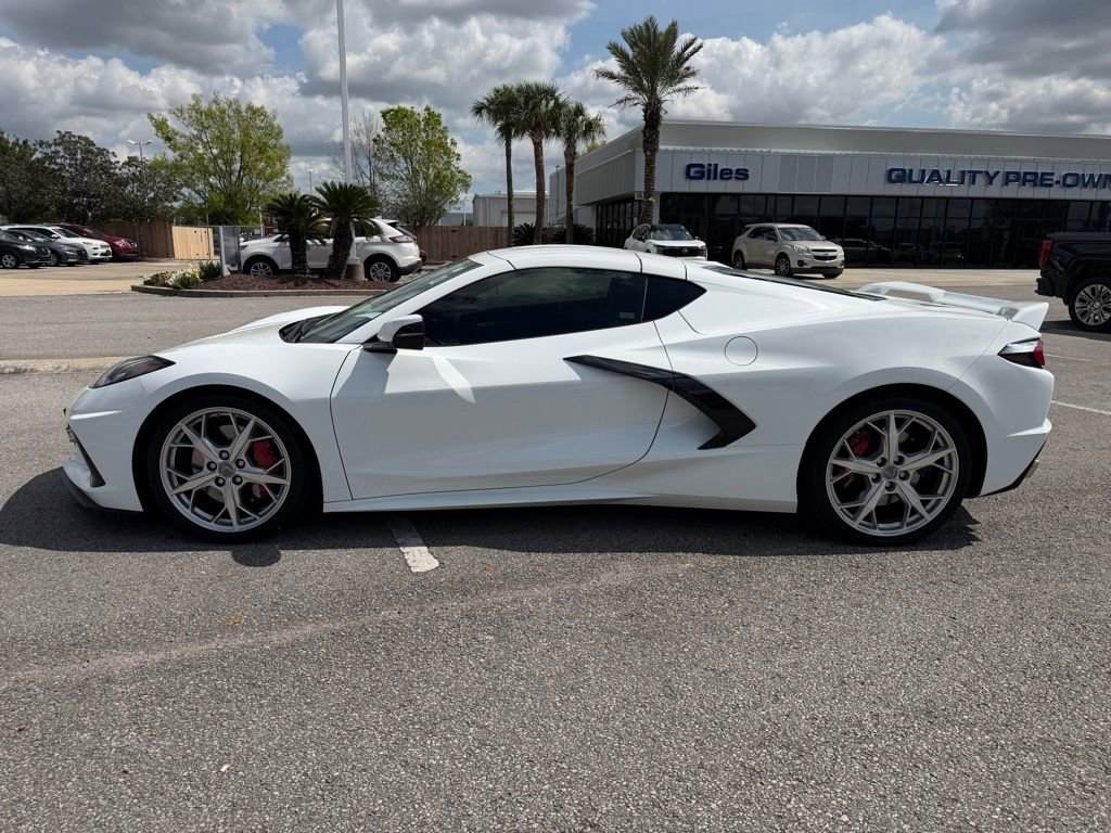 Used 2022 Chevrolet Corvette Stingray Preferred Cpe w/ Z51 Performance Package image 2