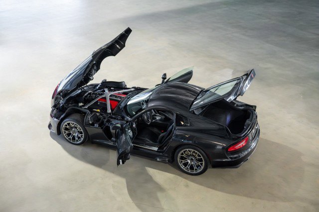 Used 2013 SRT Viper GTS w/ GTS Laguna Interior Pkg image 29