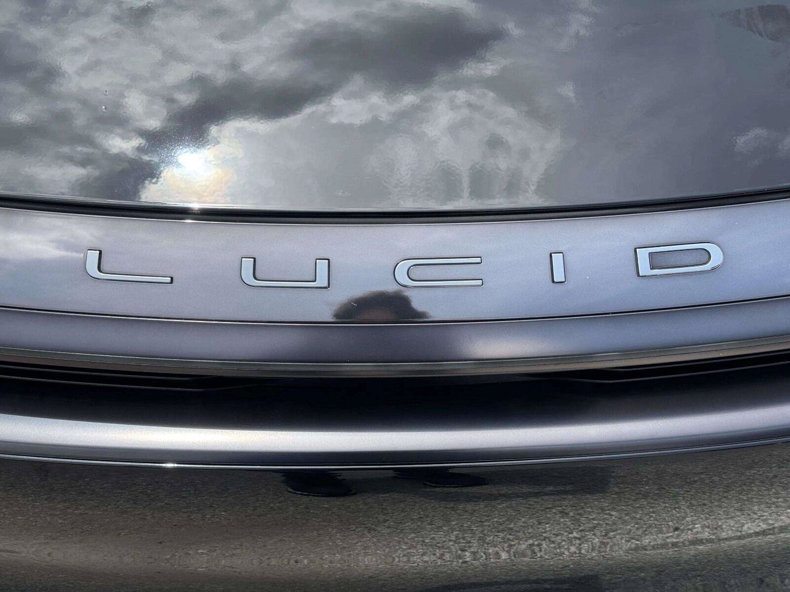 Used 2025 Lucid Air Pure RWD image 12