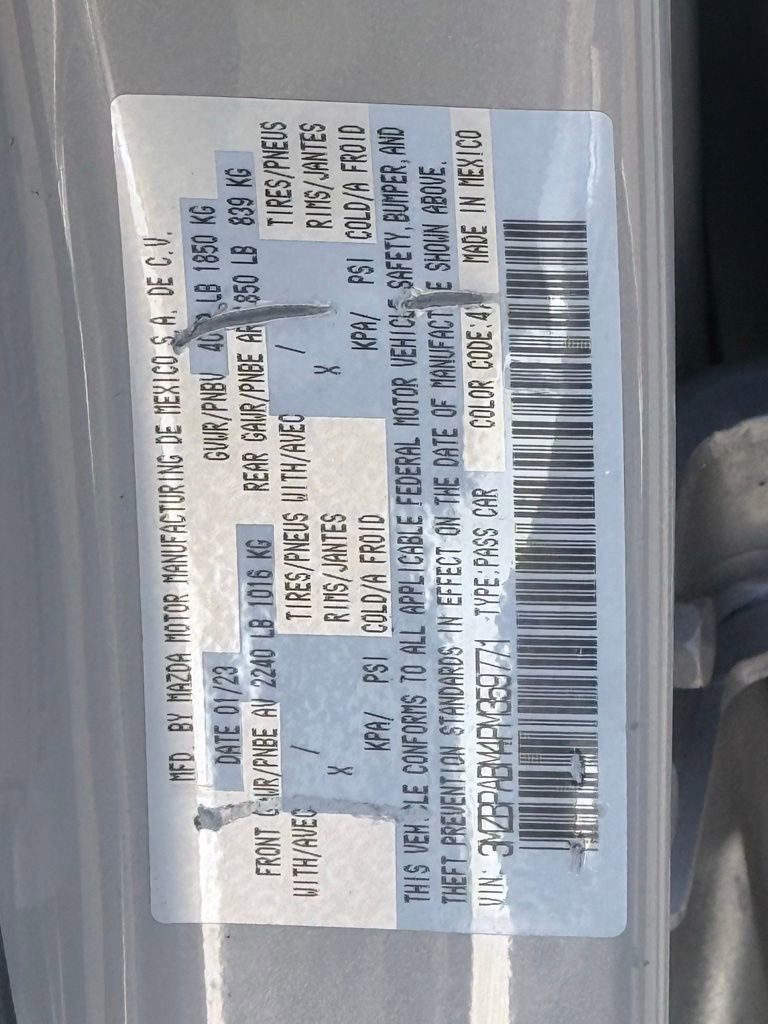 Used 2023 MAZDA MAZDA3 s image 35