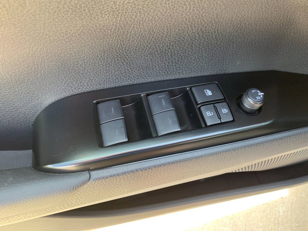 Used 2026 Toyota Camry LE FWD image 13