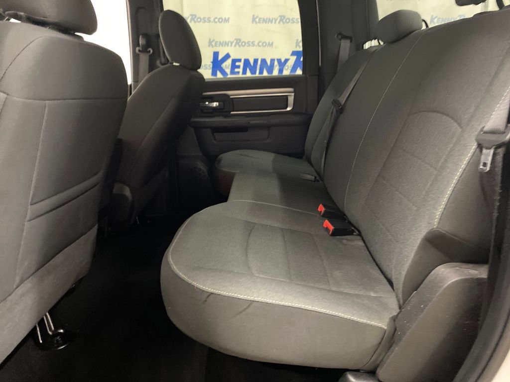 Used 2022 RAM 1500 Warlock AWD/4WD image 12