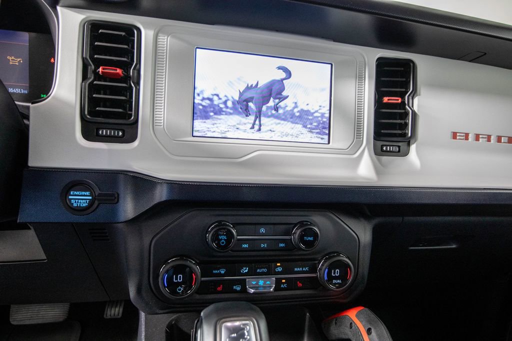 Used 2023 Ford Bronco Heritage Edition image 25