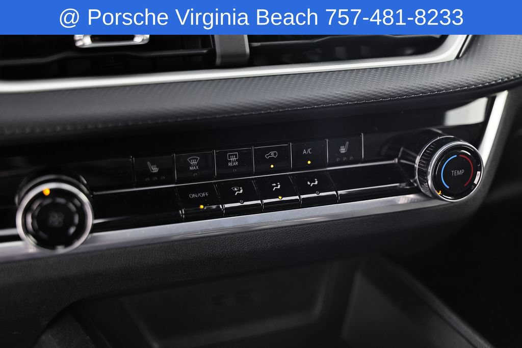 Used 2026 Chevrolet Equinox LT AWD/4WD image 41
