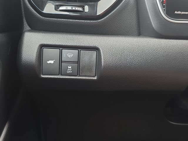 Used 2025 Honda Pilot Elite image 29