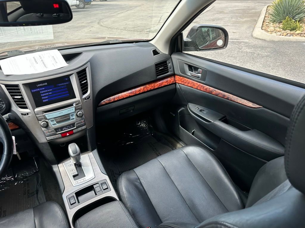 Used 2012 Subaru Outback 2.5i Limited AWD/4WD image 30