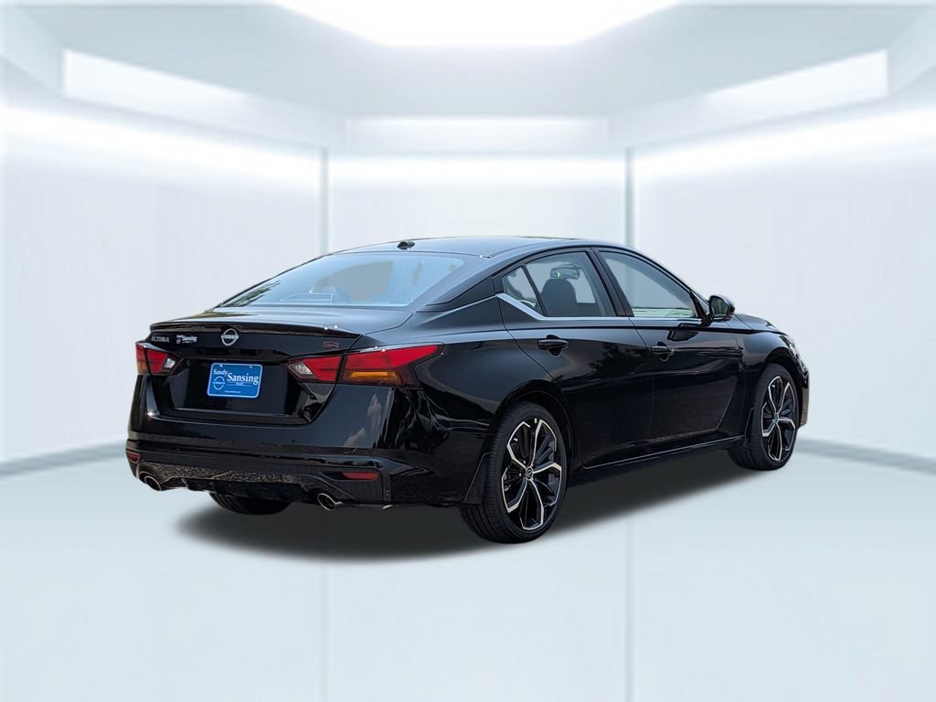 New 2026 Nissan Altima 2.5 SR w/ SR Premium Package FWD image 7