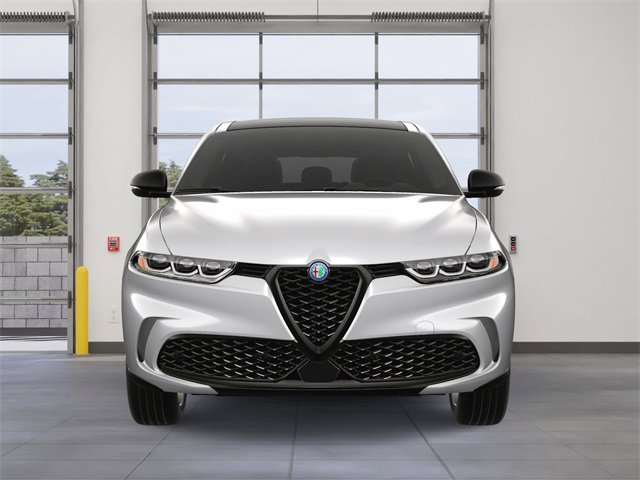 New 2025 Alfa Romeo Tonale w/ Premium Package image 9