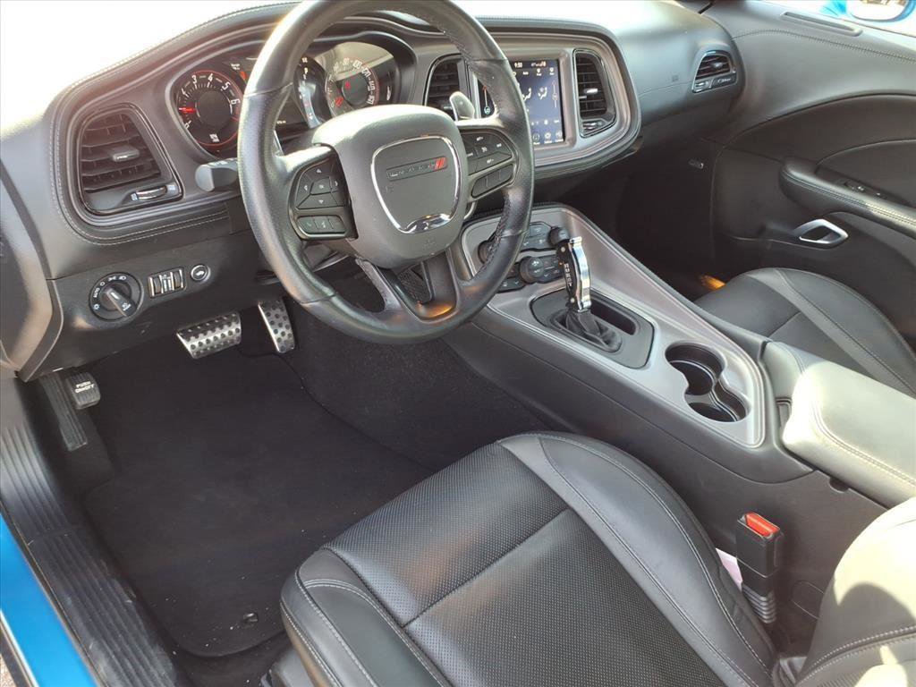 Used 2023 Dodge Challenger SXT w/ Plus Package image 12