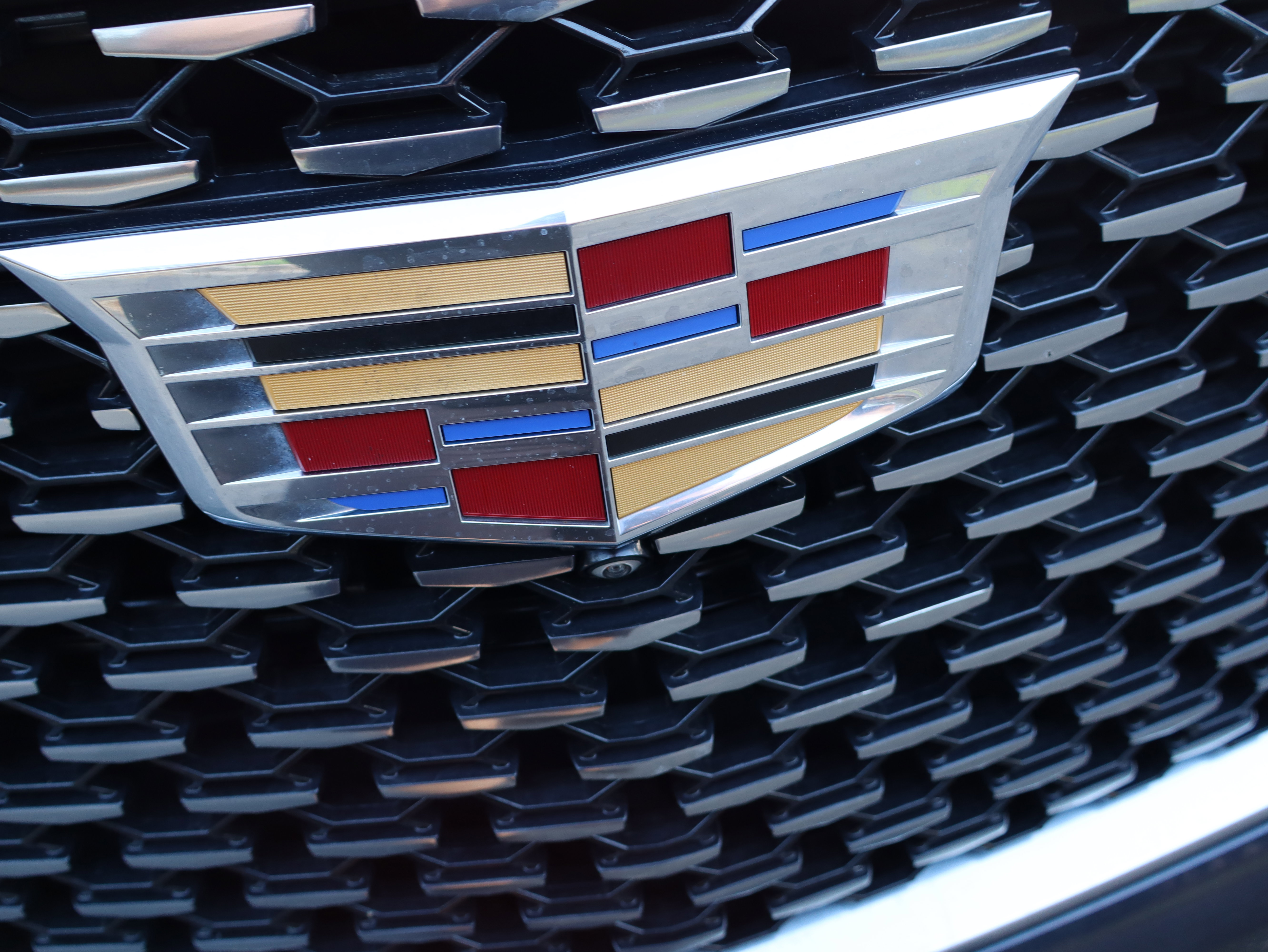 Used 2023 Cadillac Escalade Premium Luxury w/ LPO, Floor Liner Package image 39