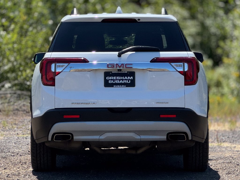Used 2023 GMC Acadia SLT AWD/4WD image 6