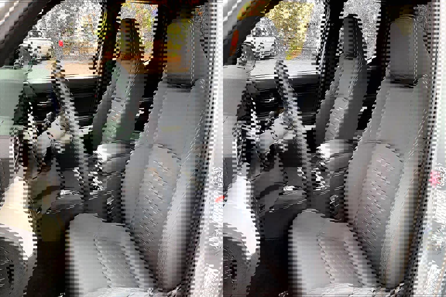 Certified 2024 Toyota Tacoma TRD Off-Road image 7