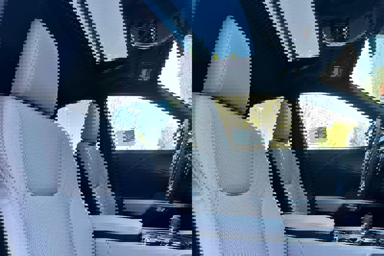 Certified 2025 Lexus RX 350h Premium w/ Convenience Package image 18