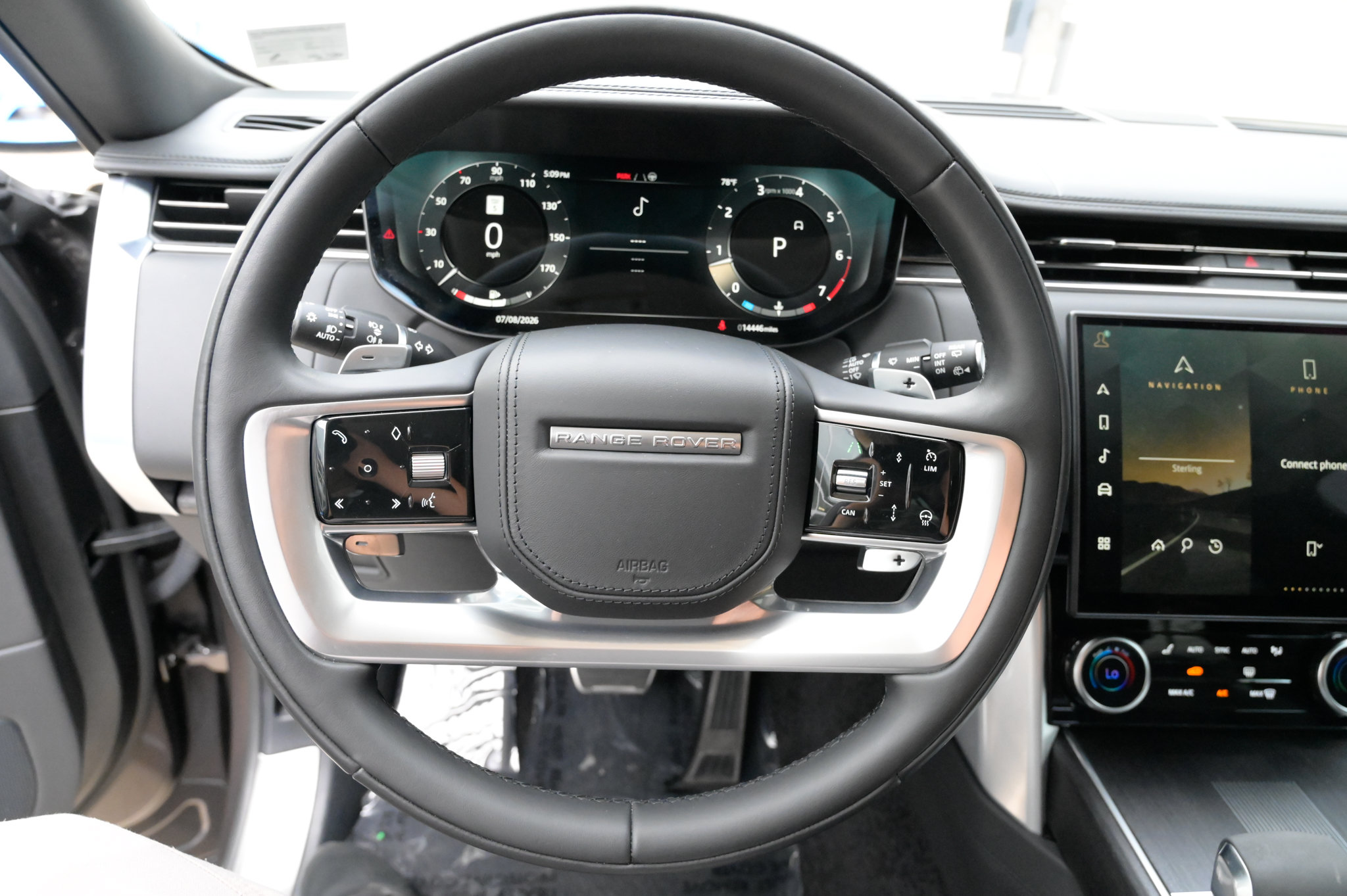 Used 2023 Land Rover Range Rover Long Wheelbase First Edition AWD/4WD image 22