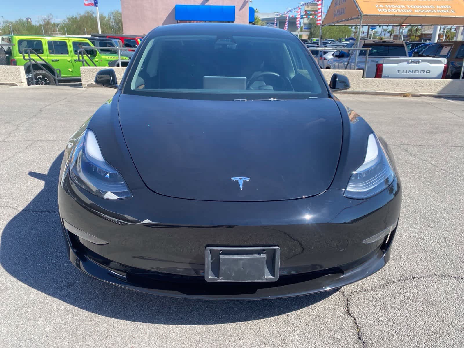 Used 2023 Tesla Model 3 Standard Range RWD image 2