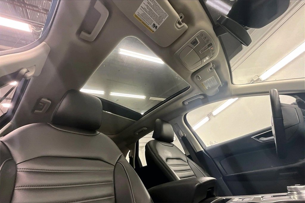 Used 2023 Ford Edge SEL w/ Convenience Package image 28