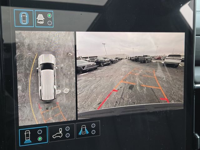 New 2026 GMC Yukon XL Denali w/ Sun & Power Step Package image 5