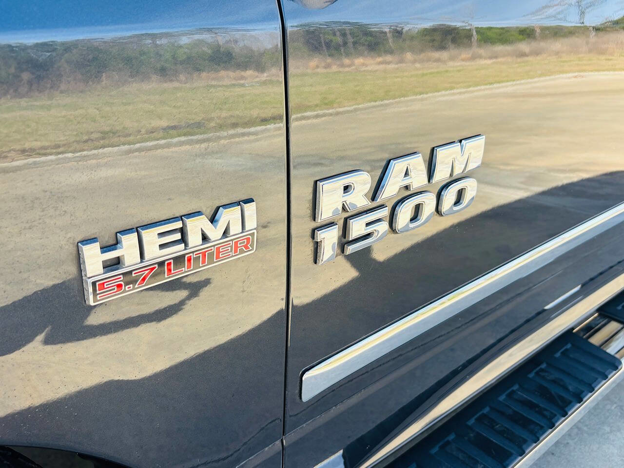 Used 2018 RAM 1500 Lone Star image 21