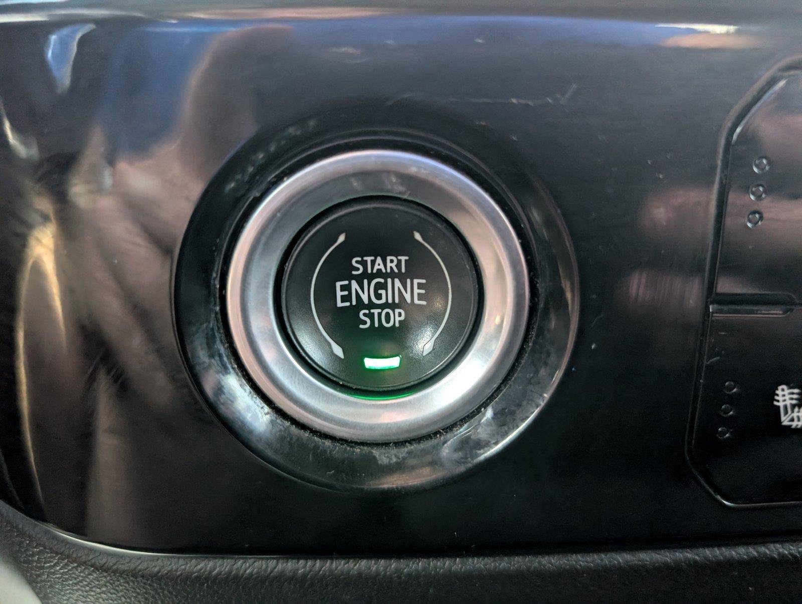 Used 2022 Chevrolet Silverado 1500 LT RWD image 22