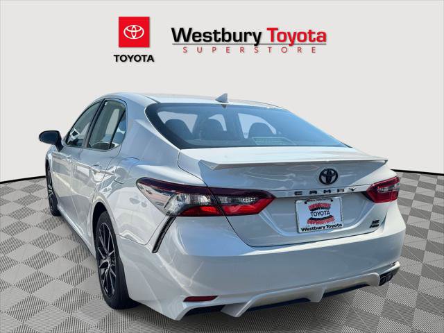 Certified 2023 Toyota Camry SE w/ Convenience Package AWD/4WD image 7