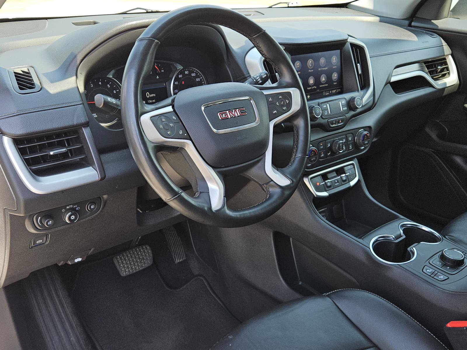 Used 2024 GMC Terrain SLT FWD image 26