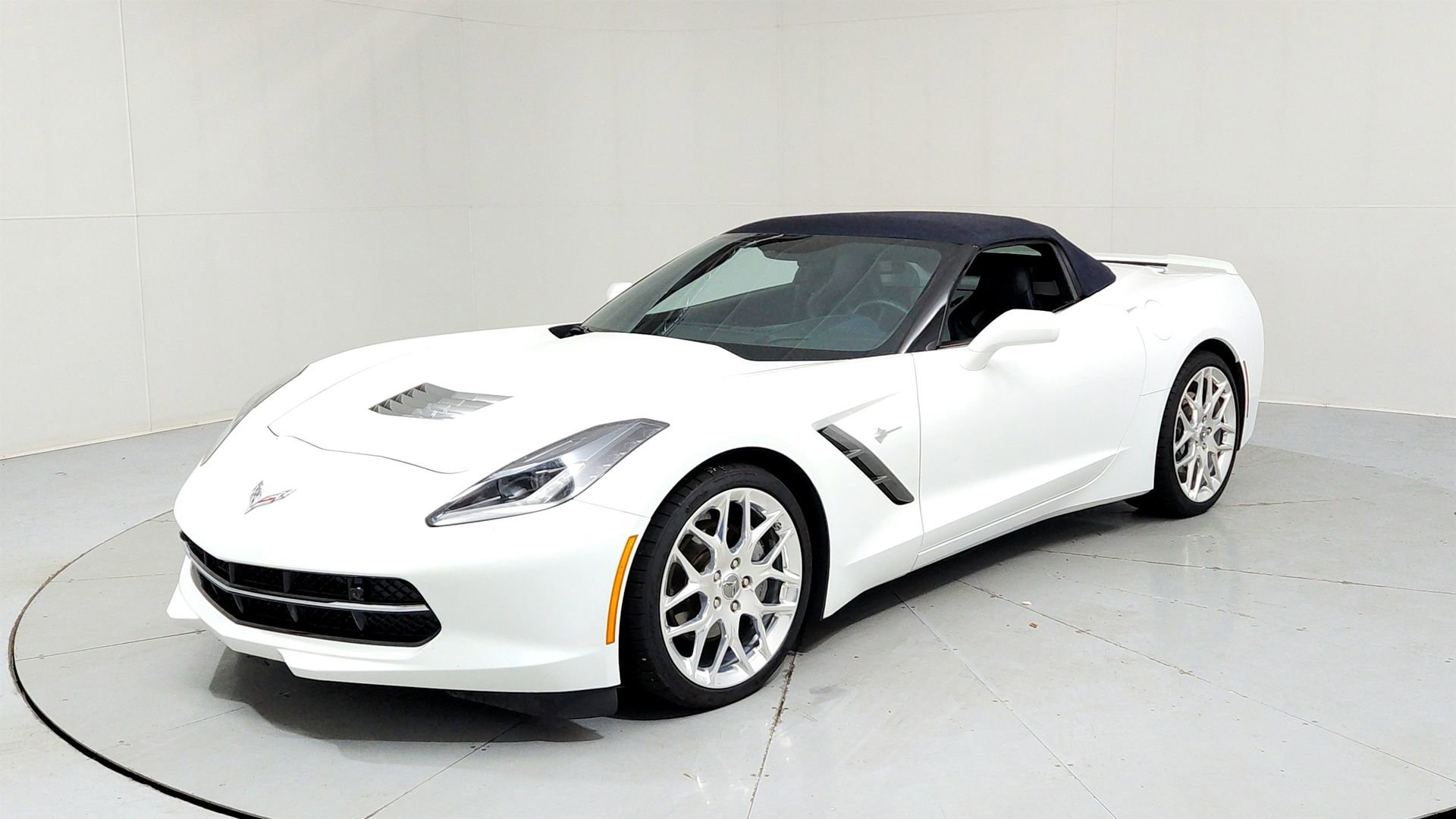 Certified 2016 Chevrolet Corvette Stingray Convertible w/ 3LT Preferred Equipment Group RWD image 1