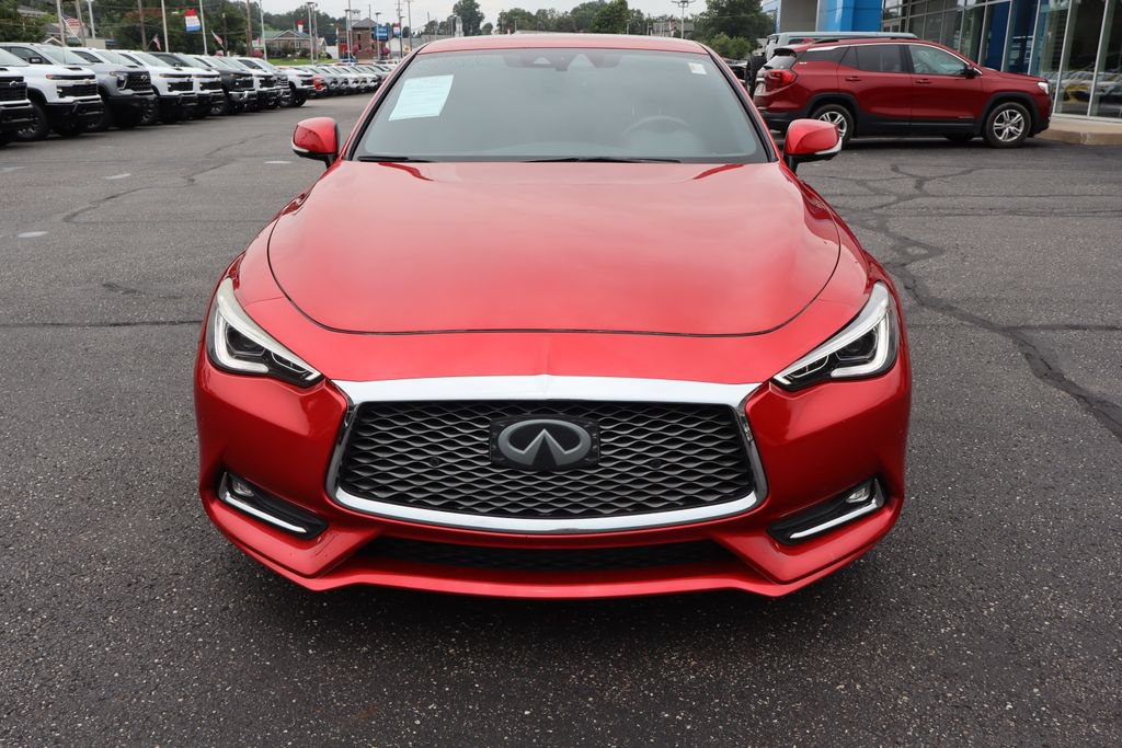 Used 2017 INFINITI Q60 Red Sport 400 AWD/4WD image 29