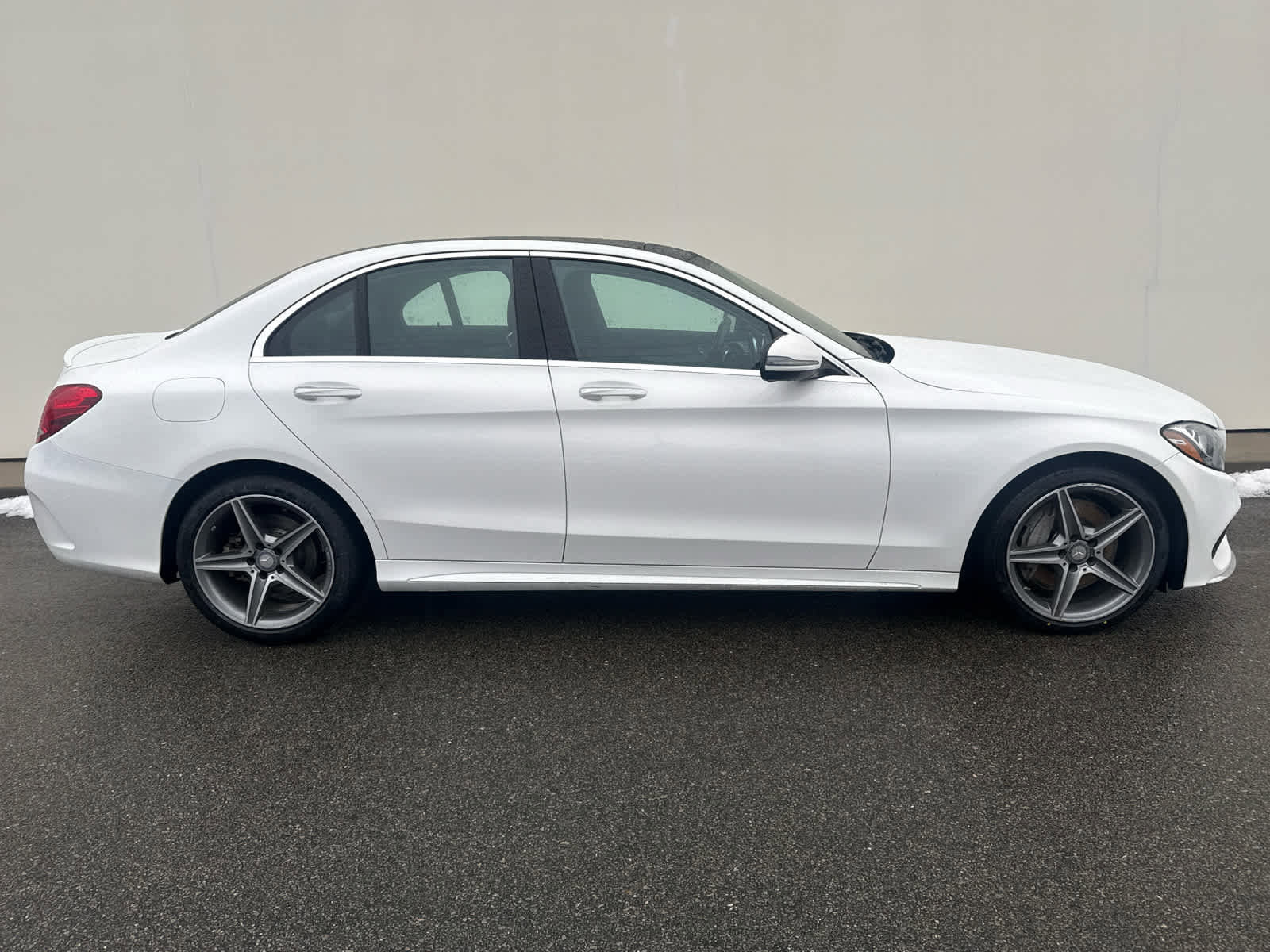 Used 2016 Mercedes-Benz C 300 Sport image 5