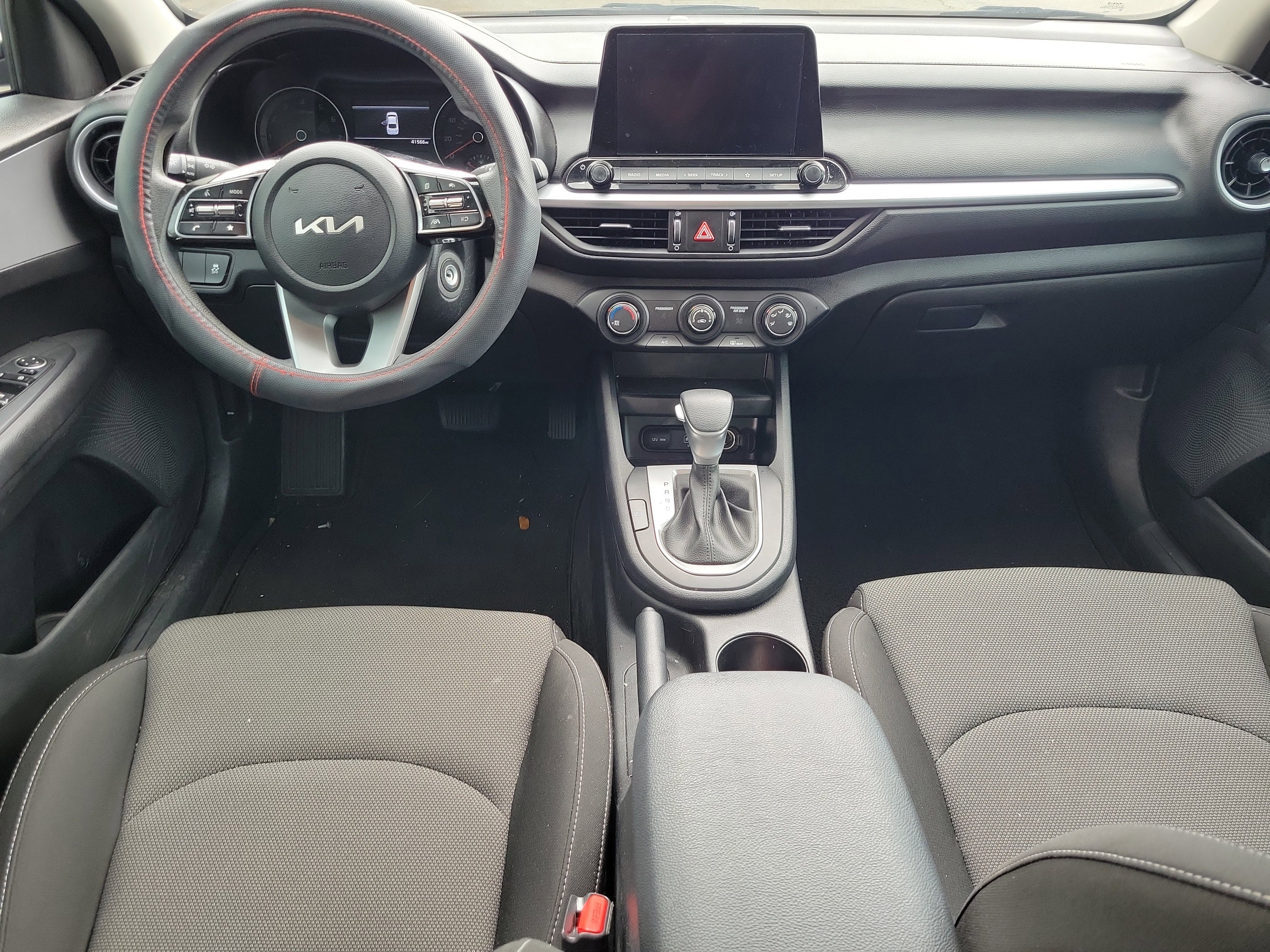 Used 2023 Kia Forte LXS FWD image 15