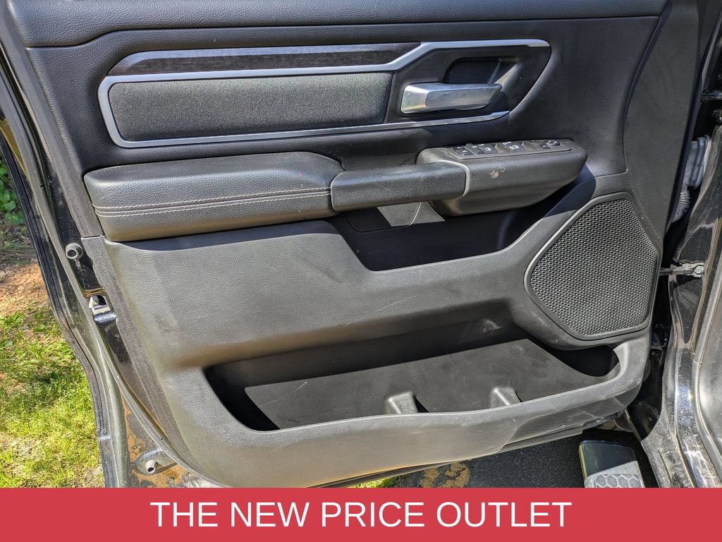 Used 2022 RAM 1500 Big Horn w/ Trailer Tow Group AWD/4WD image 9