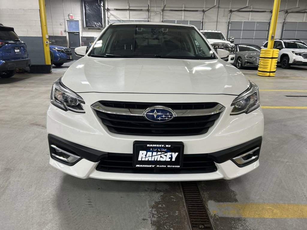 Used 2020 Subaru Legacy Limited image 3