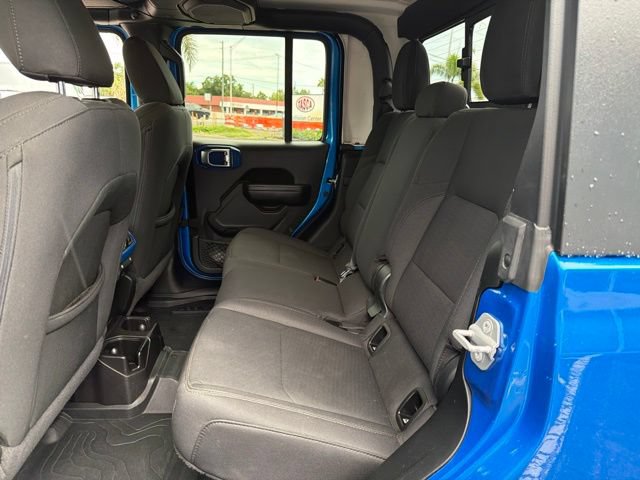 Used 2021 Jeep Gladiator Sport AWD/4WD image 14
