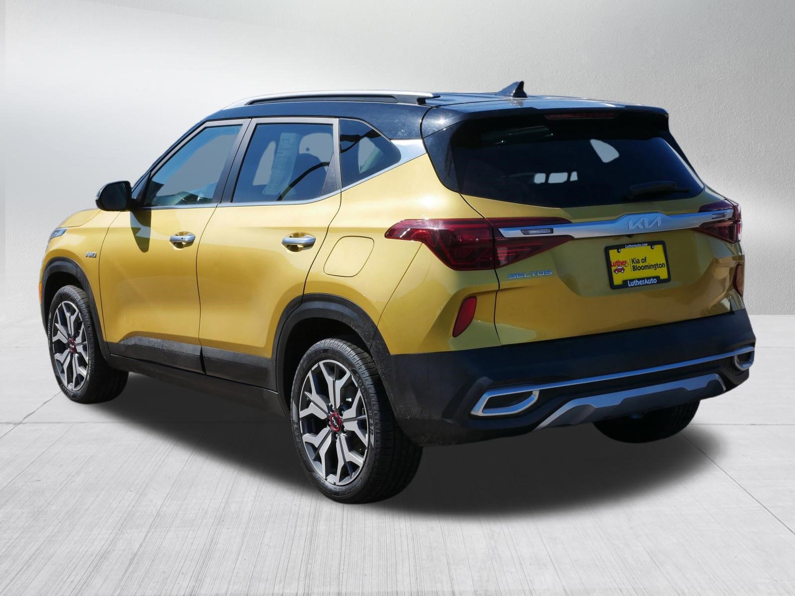 Certified 2022 Kia Seltos SX image 5