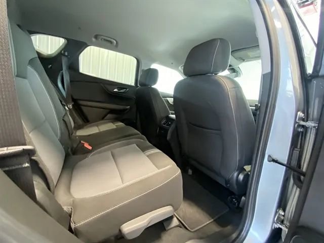 Used 2025 Chevrolet Blazer LT image 22