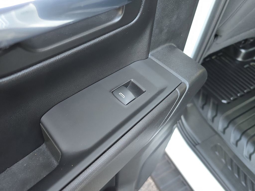 Used 2023 GMC Sierra 1500 Pro w/ Pro Value Package image 12