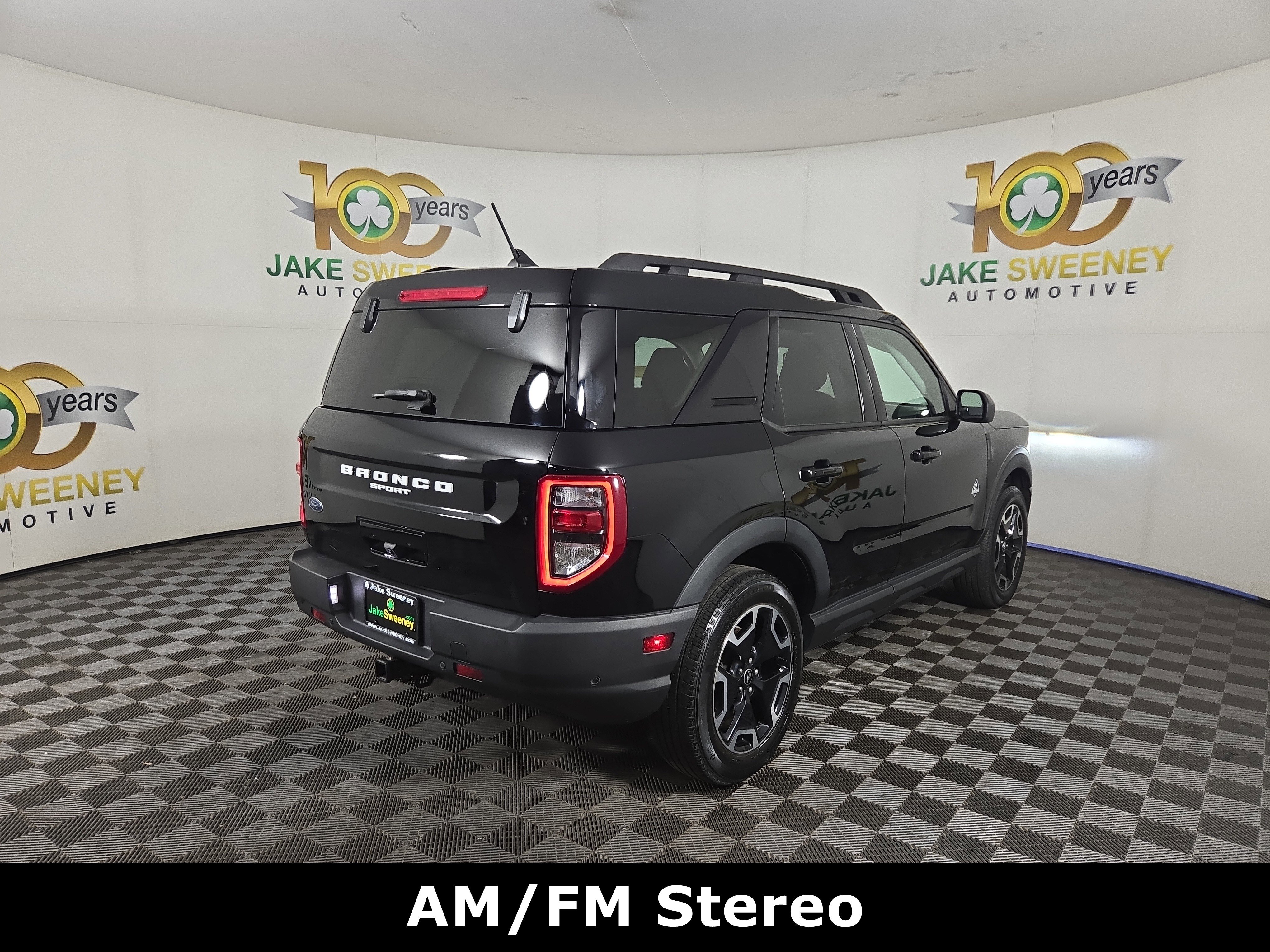 Used 2023 Ford Bronco Sport Outer Banks w/ Tech Package AWD/4WD image 9