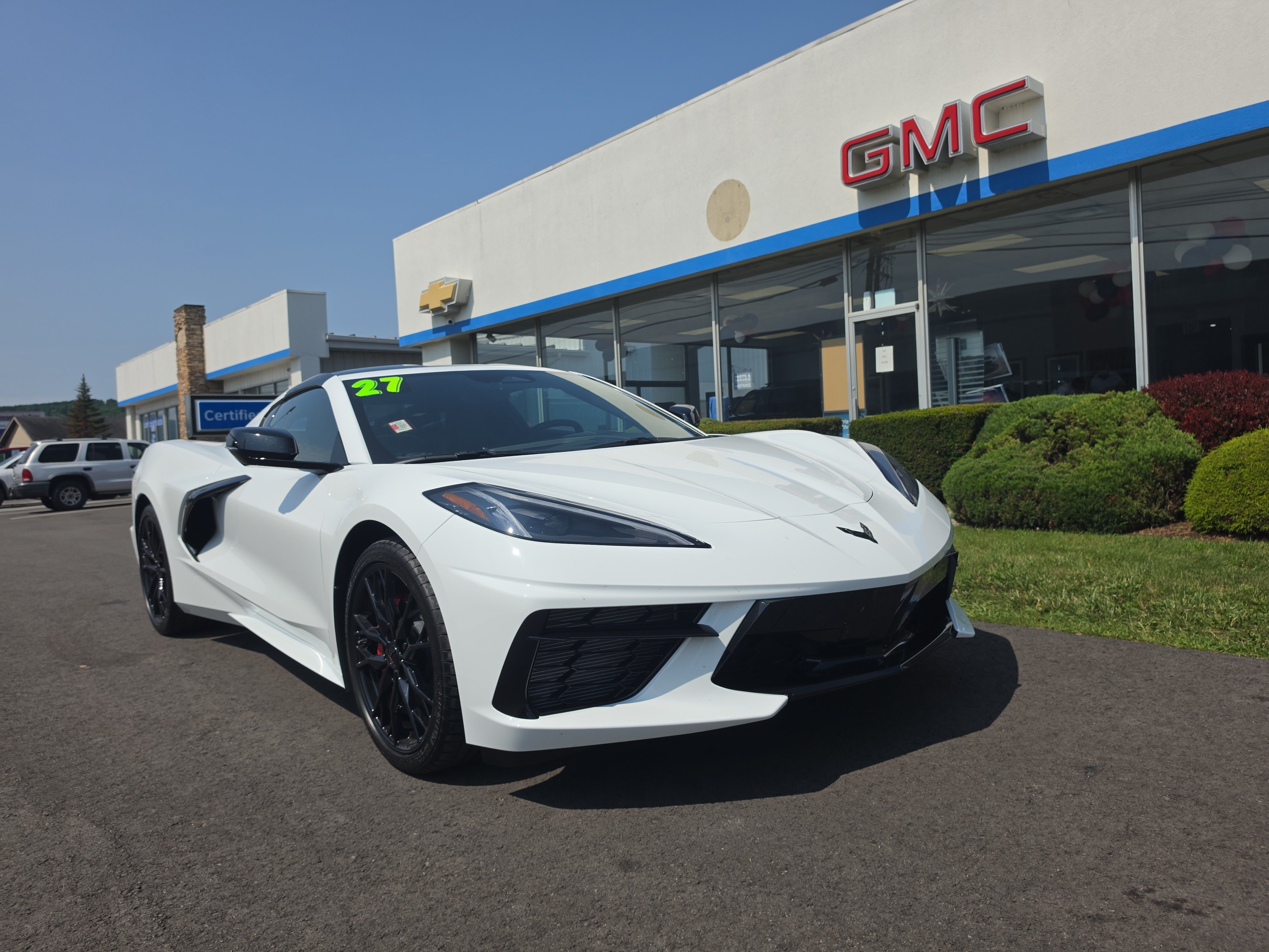 New 2027 Chevrolet Corvette Stingray Coupe RWD image 1