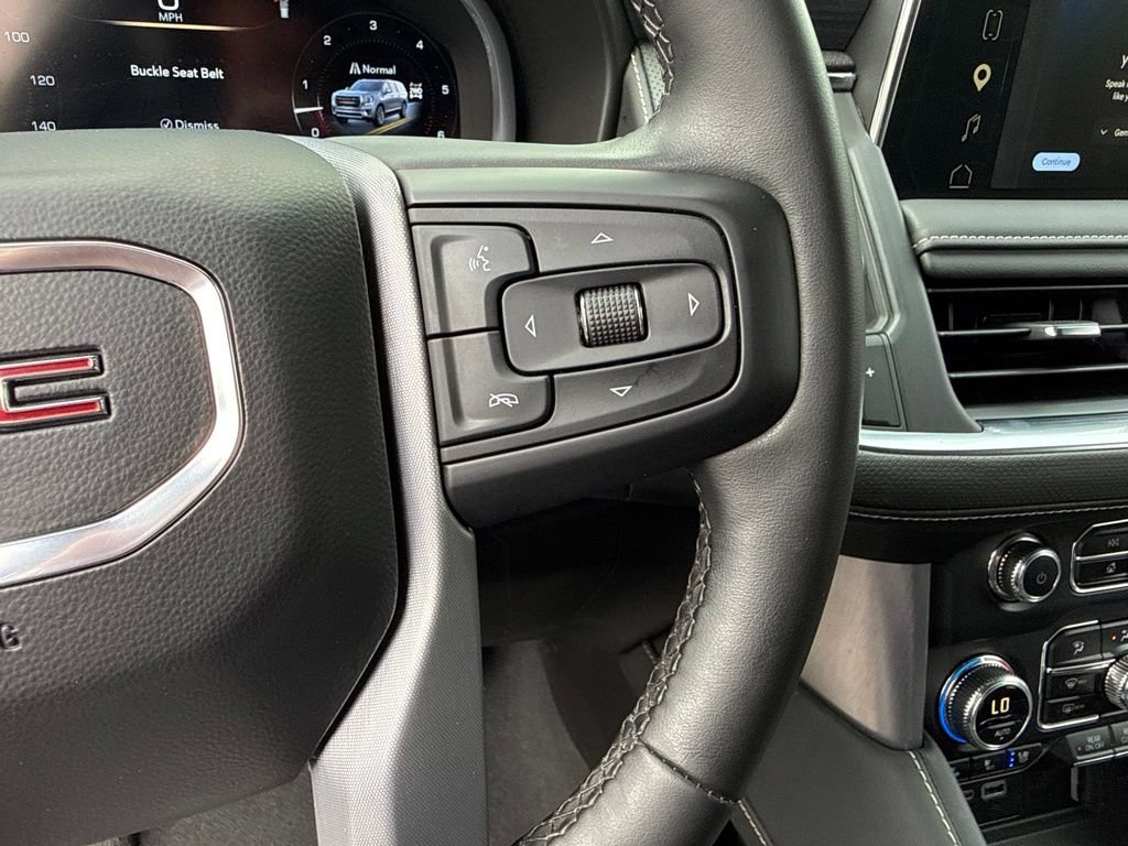 Used 2023 GMC Yukon SLT w/ SLT Luxury Package AWD/4WD image 30
