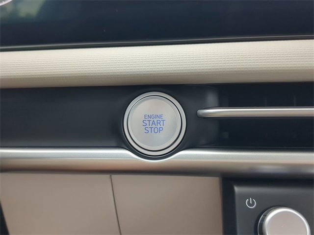 New 2025 Hyundai Tucson SE image 26