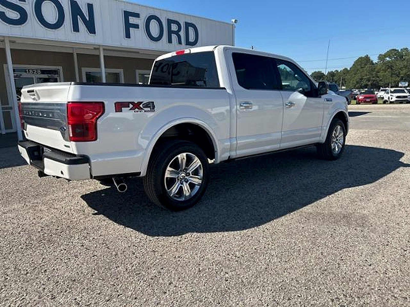 Used 2018 Ford F150 Platinum w/ Equipment Group 701A Luxury image 7